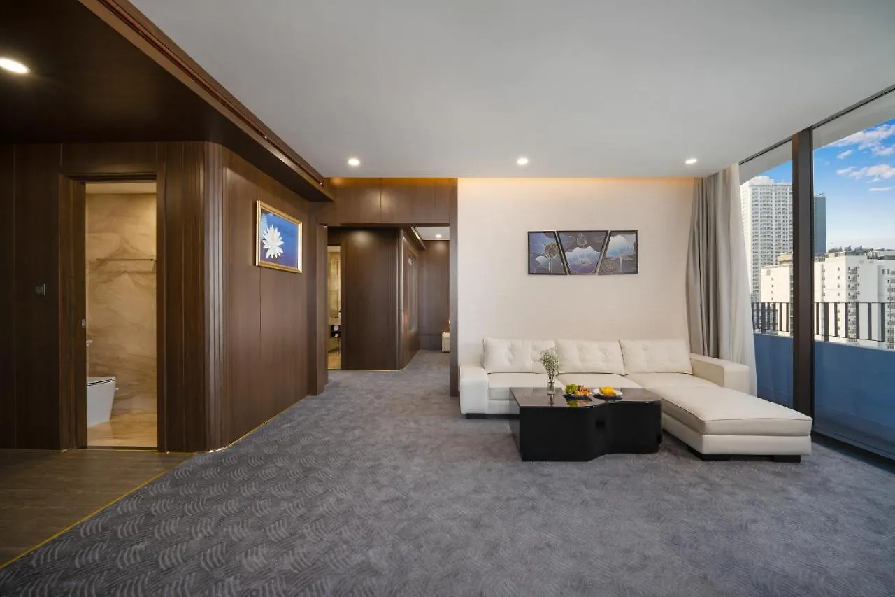 ****  Hotel Golden Lotus Grand Đà Nẵng Vietnam