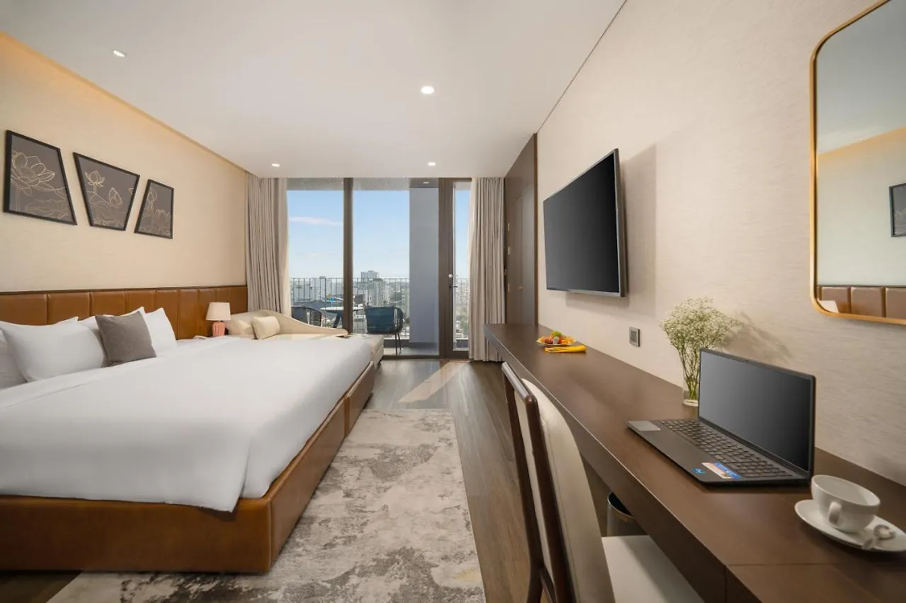 Hotel Golden Lotus Grand Đà Nẵng